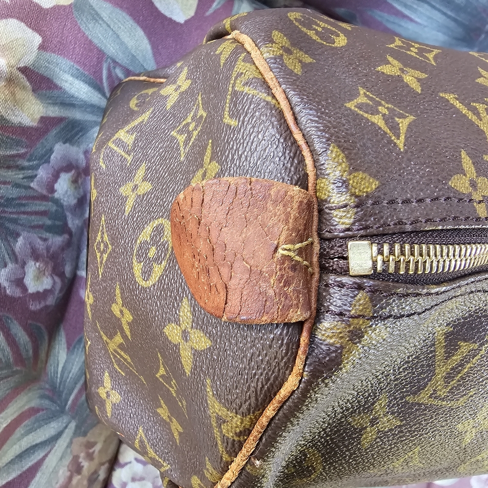 Lv bag - Picture 6 of 16